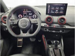 Audi Q2 35 TFSI S line S tronic Matrix LM 19" RFK DAB