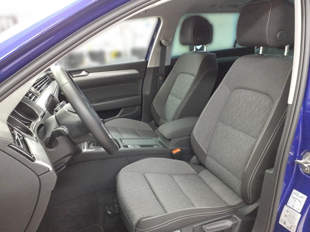 Volkswagen Passat Variant 2.0TDI Business *Navi*LED*R-Line