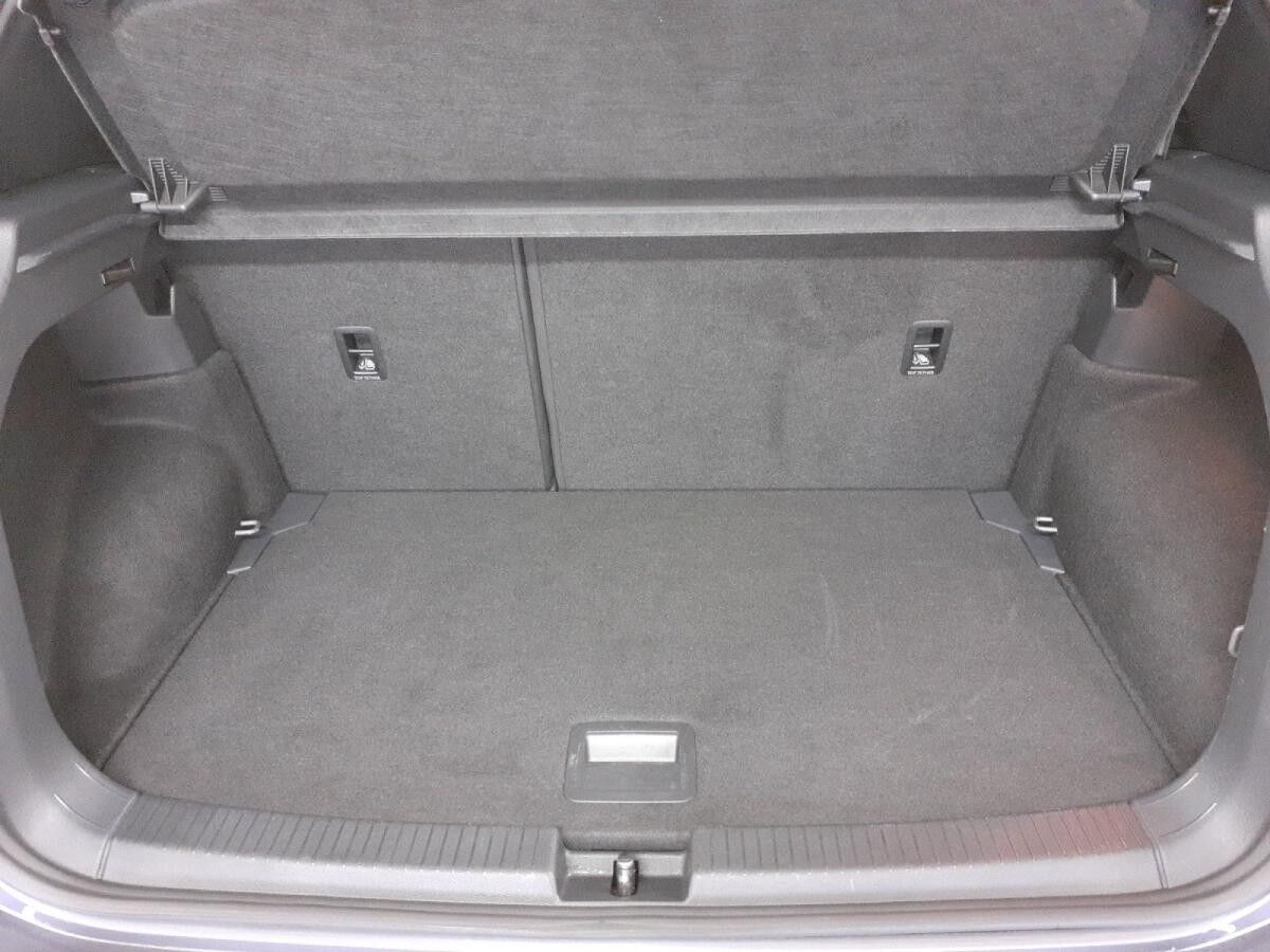 Volkswagen T-Cross 1.5TSI R-Line *2xKlima*LED*AHK*ACC*