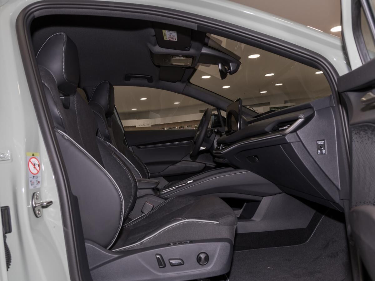 Skoda Elroq ELROQ 85X  Sportline 85 *ab 385€ netto möglich+ sofort verfügbar