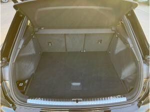 Audi Q3 advanced 35 TFSI S-tronic / Navi+, AHK, LED