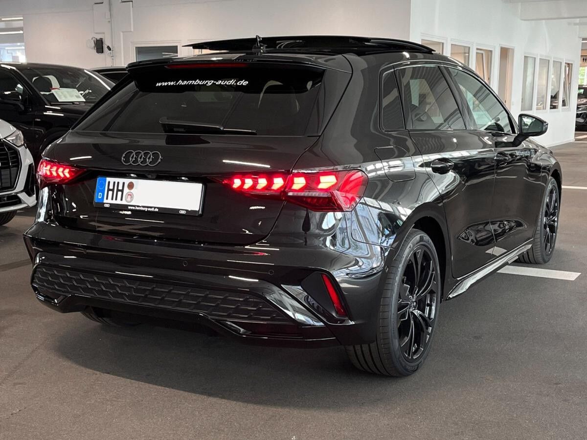 Audi A3 Sportback 35 TFSI 2xS LINE/MATRIX/PANO/SONOS