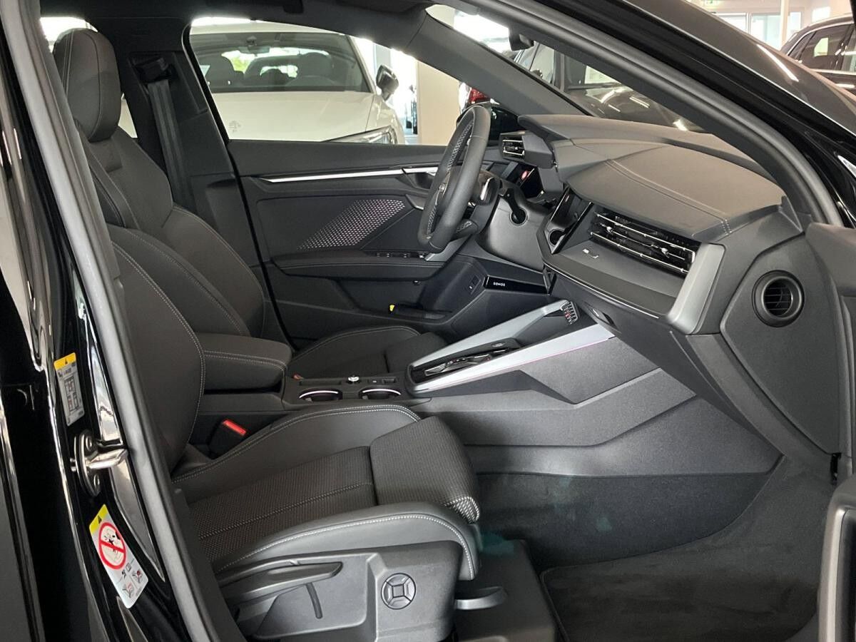 Audi A3 Sportback 35 TFSI 2xS LINE/MATRIX/PANO/SONOS