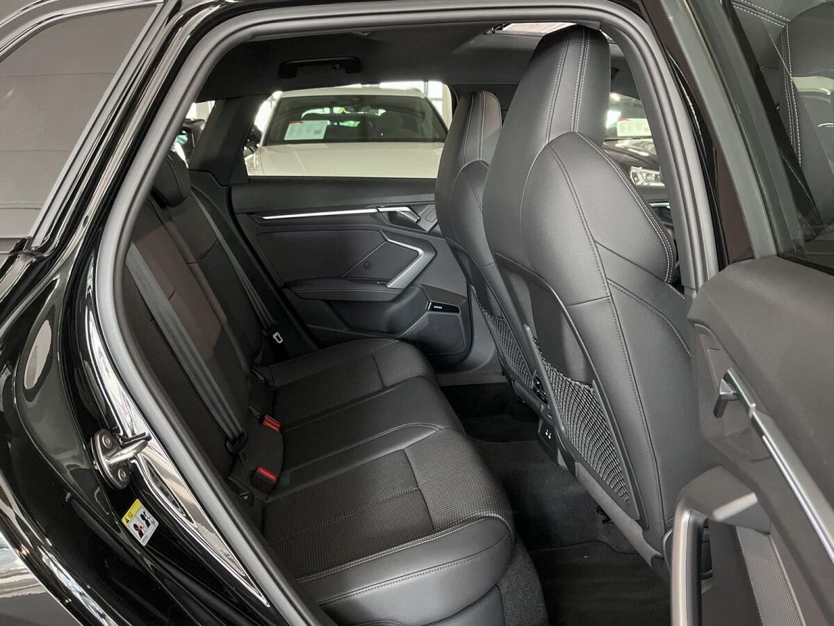 Audi A3 Sportback 35 TFSI 2xS LINE/MATRIX/PANO/SONOS