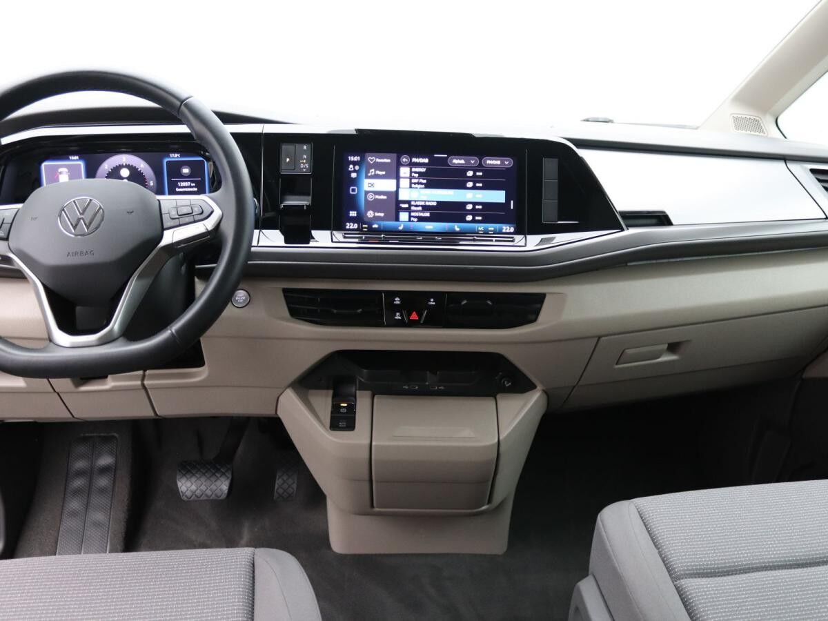 Volkswagen Multivan lang DSG/ Navi, 7Sitze, AppConnect, LED