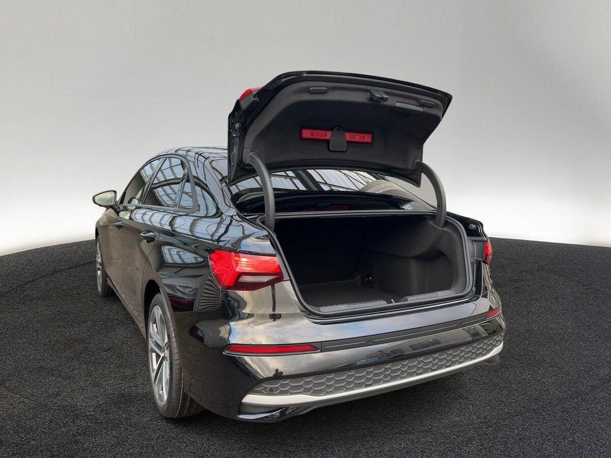 Audi A3 Limousine 35 TFSI advanced S tronic AHK Head-Up