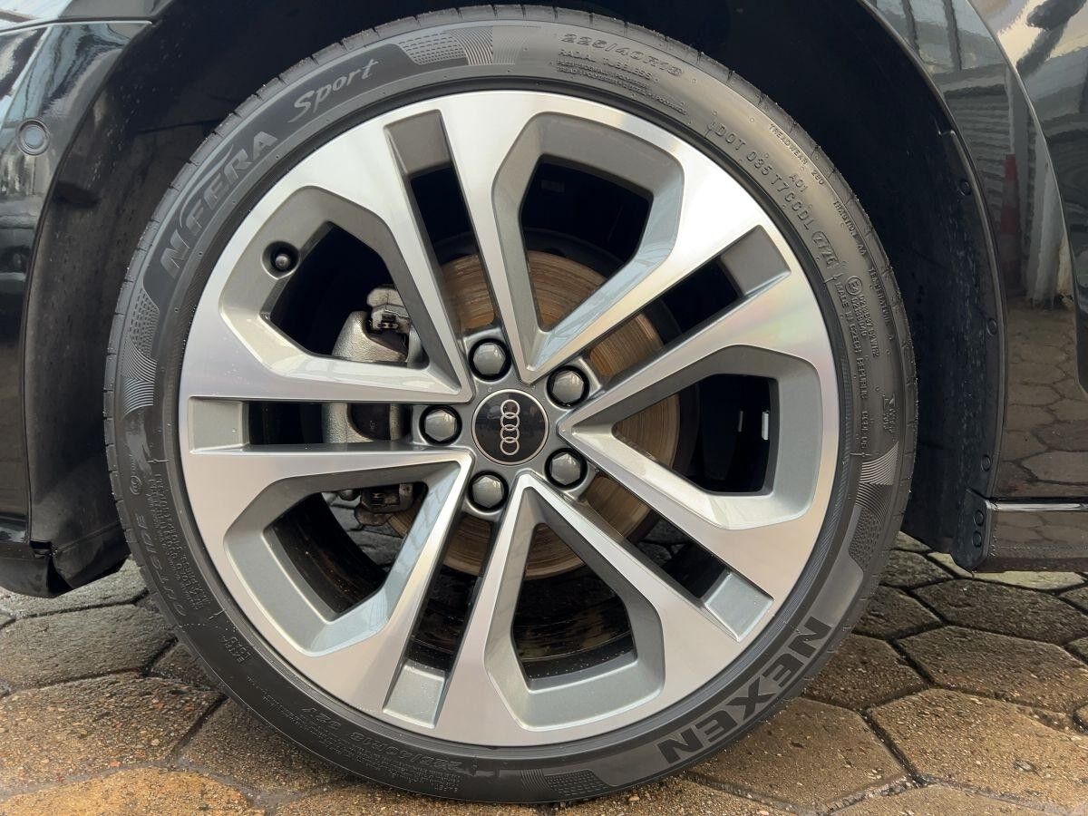 Audi A3 Limousine 35 TFSI advanced S tronic AHK Head-Up