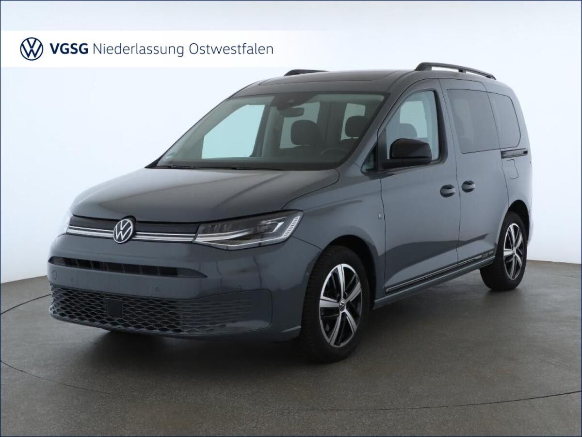 Volkswagen Caddy Dark Label AHK Panorama LED RearView Klima