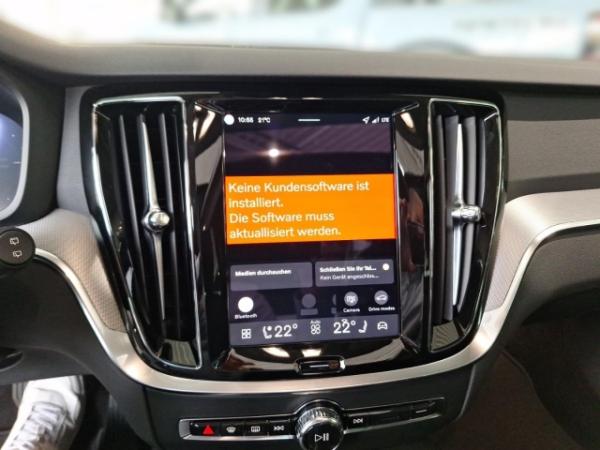 Volvo V60 Kombi Recharge Plug-In Hybrid AWD Plus Dark