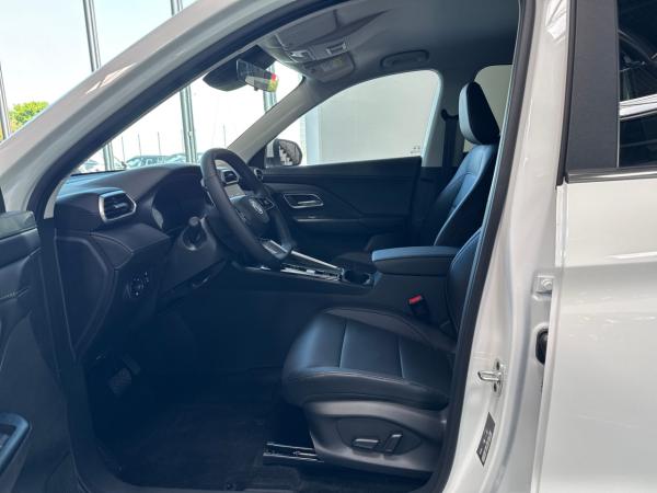 MG ZS 1.5 Hybrid+ Luxury