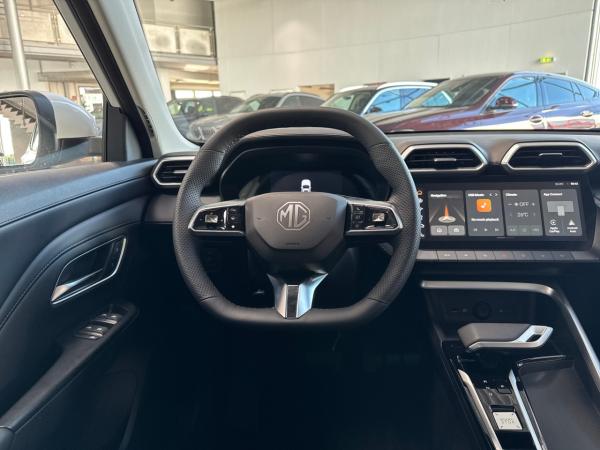 MG ZS 1.5 Hybrid+ Luxury