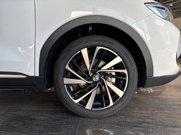 MG ZS 1.5 Hybrid+ Luxury