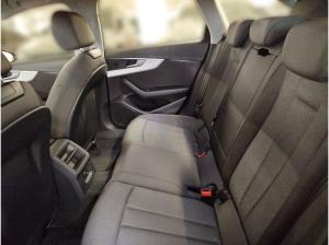 Audi A4 Avant 30 TDI S tronic S line Navi DAB VC PDC Sitzheizung
