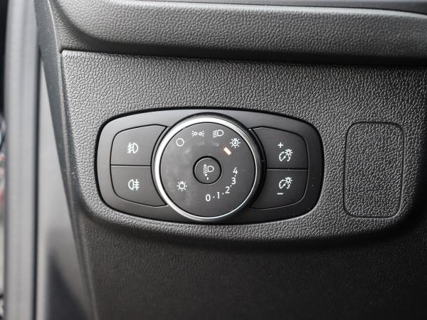 Ford Focus Titanium Edition 155PS Automatik **Auslauf-Aktion**