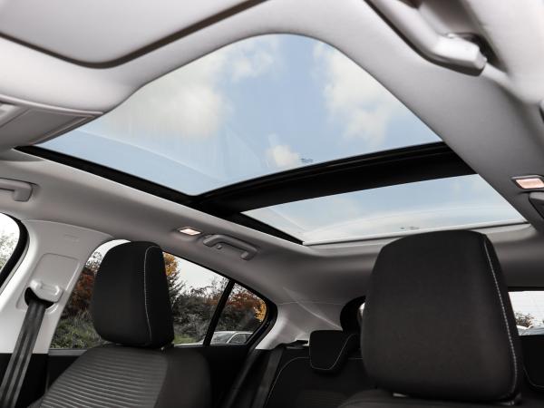 Ford Focus Titanium Edition 155PS Automatik **Auslauf-Aktion**