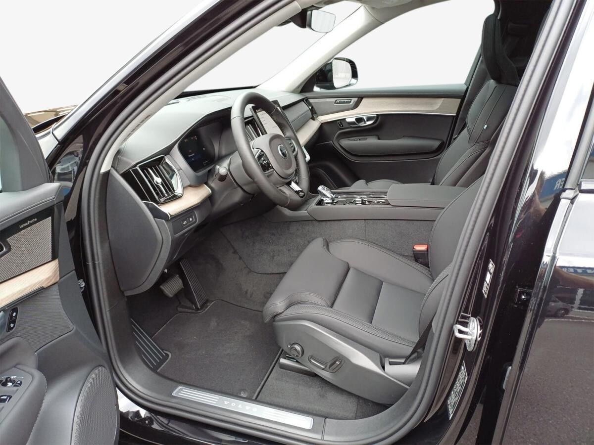 Volvo XC90 Sofort mit AHK und Luftfahrwerk inkl. W&V! XC90 T8 AWD Plus Bright Auto