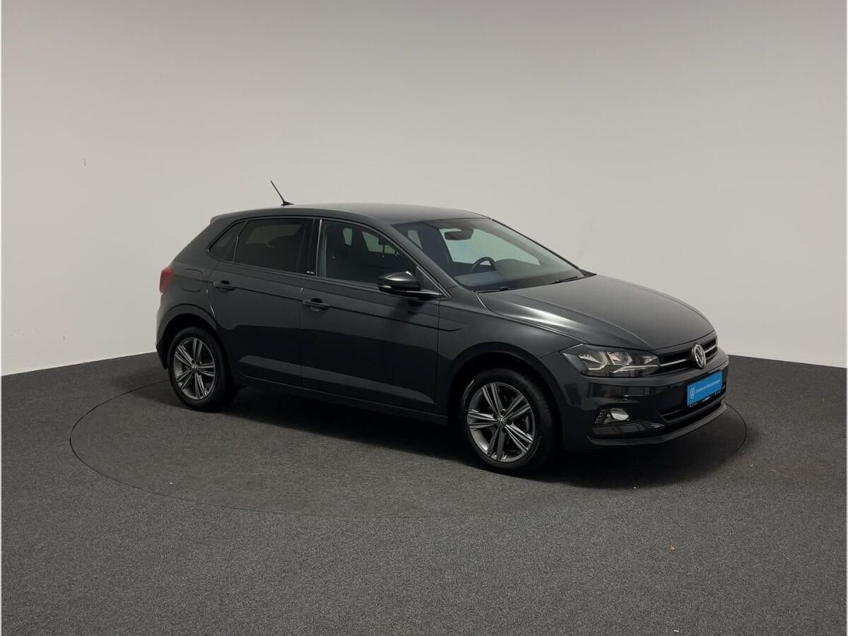 Volkswagen Polo VI 1.0 TSI Active CarPlay Virt PDC Kamera