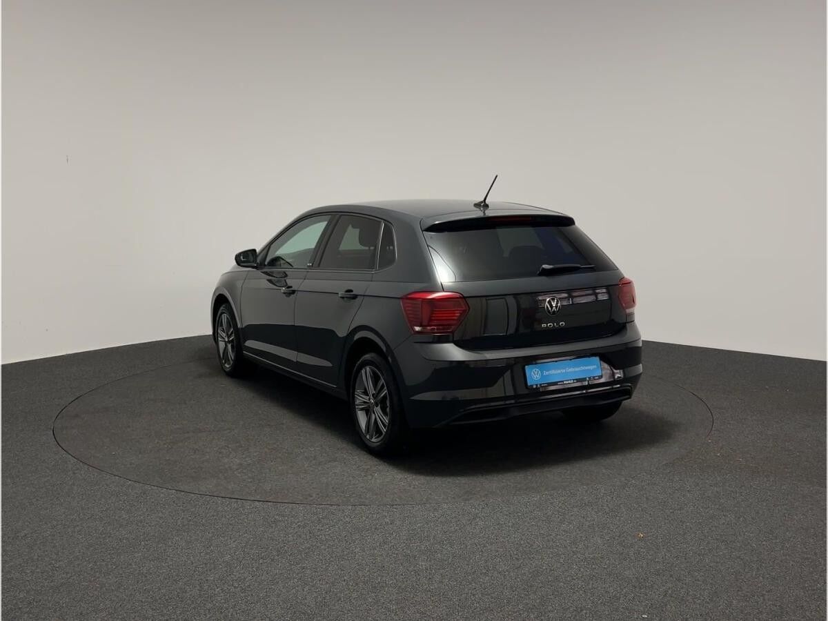 Volkswagen Polo VI 1.0 TSI Active CarPlay Virt PDC Kamera