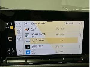 Volkswagen Golf VIII 1.5 eTSI Lim. Active ACC LED Navi Virt