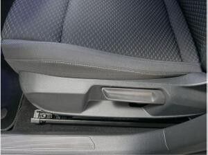 Volkswagen Golf VIII 1.5 eTSI Lim. Active ACC LED Navi Virt