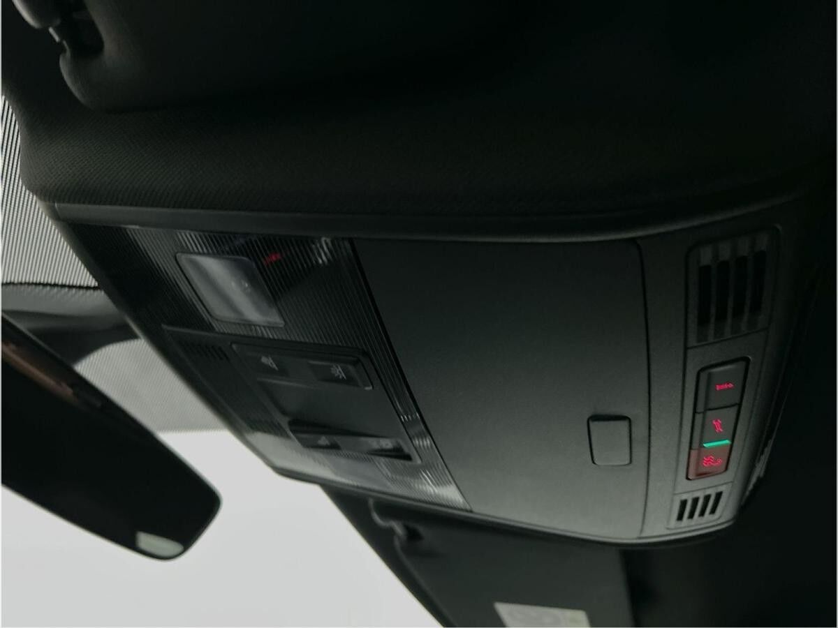 Volkswagen Polo VI 1.0 TSI Active CarPlay Virt PDC Kamera