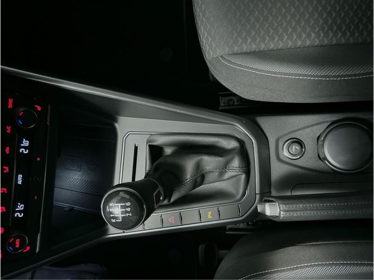 Volkswagen Polo VI 1.0 TSI Active CarPlay Virt PDC Kamera