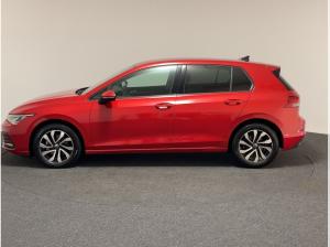 Volkswagen Golf VIII Lim. 1.5 eTSI DSG Active LED RFK Sitzh