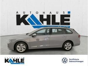 Volkswagen Golf VIII Variant 1.5 eTSI Life CarPlay Hyb. ACC