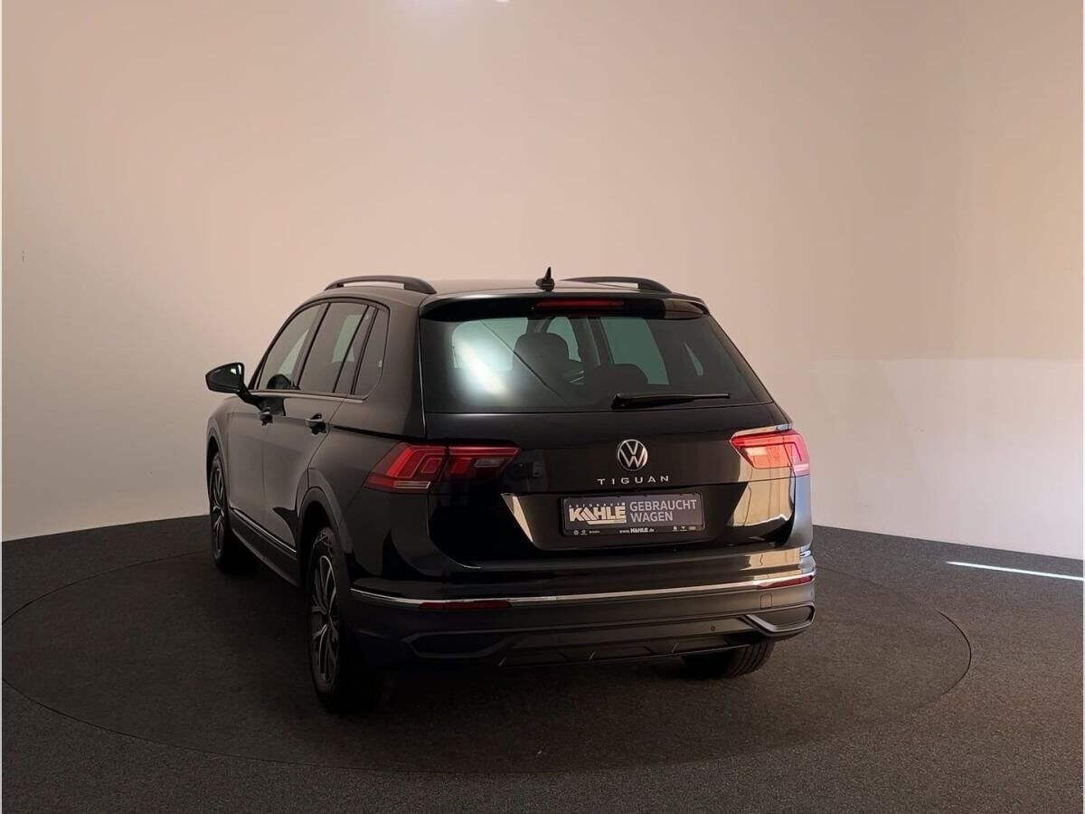 Volkswagen Tiguan 1.5 TSI Life Black ACC AHK LED Navi Virt