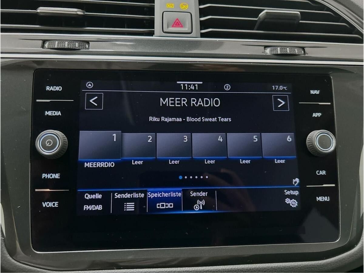 Volkswagen Tiguan 1.5 TSI Life Black ACC AHK LED Navi Virt