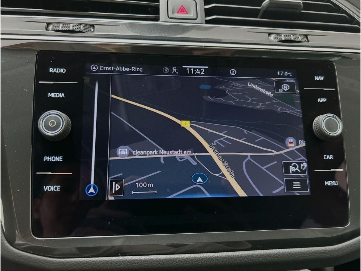 Volkswagen Tiguan 1.5 TSI Life Black ACC AHK LED Navi Virt