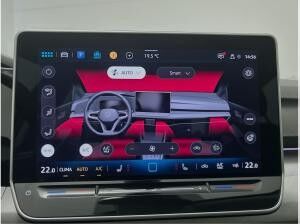 Volkswagen Golf VIII Variant 1.5 eTSI Life CarPlay Hyb. ACC