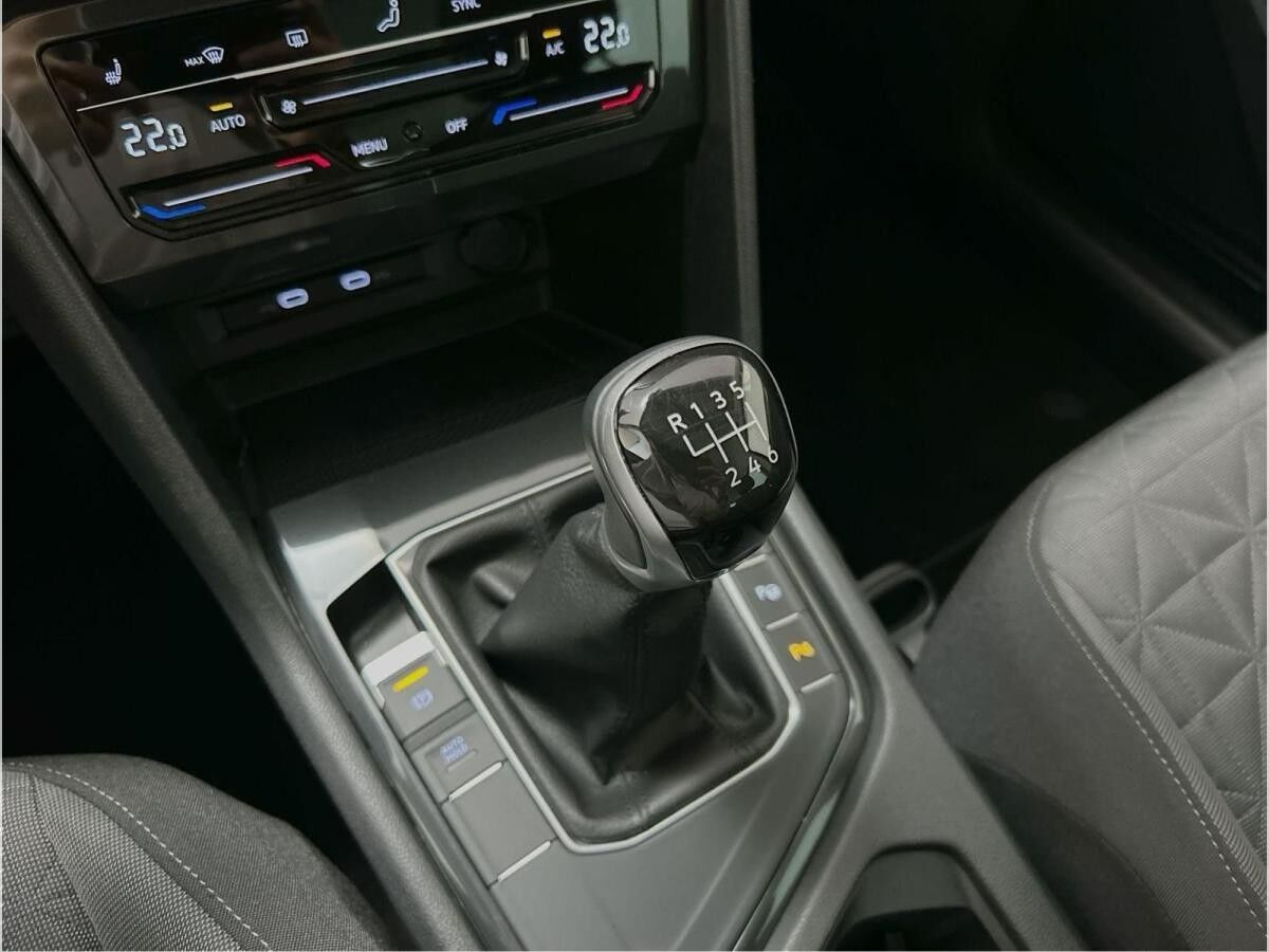 Volkswagen Tiguan 1.5 TSI Life Black ACC AHK LED Navi Virt