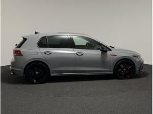 Volkswagen Golf VIII GTI 2.0 TSI DSG