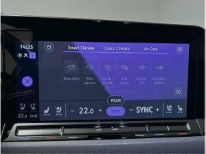 Volkswagen Golf VIII GTI 2.0 TSI DSG