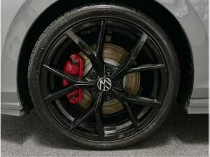 Volkswagen Golf VIII GTI 2.0 TSI DSG