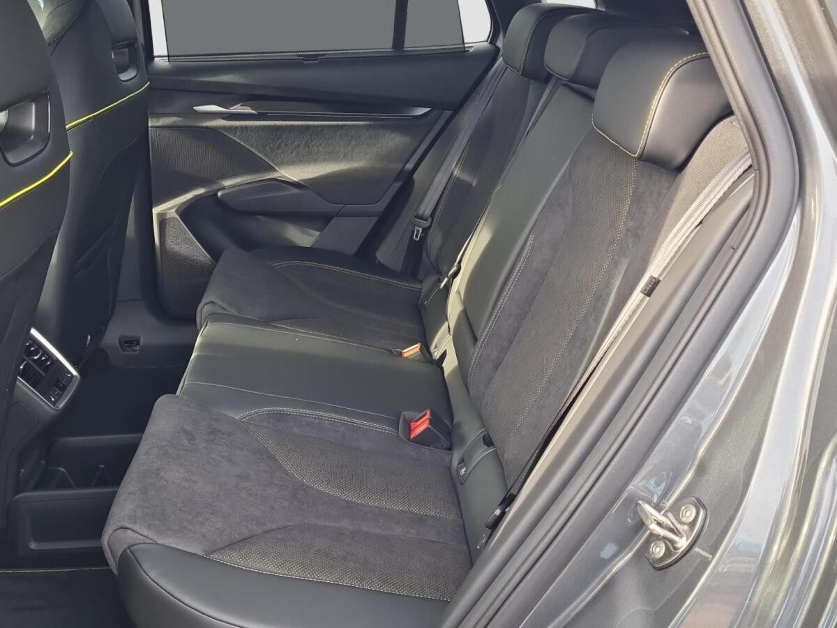 Skoda Elroq RS Lounge h 4x4 MATRIX HUD