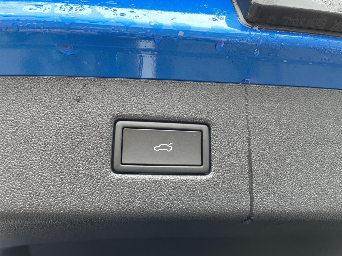 Ford Explorer RWD BEV * Sofort Verfügbar *