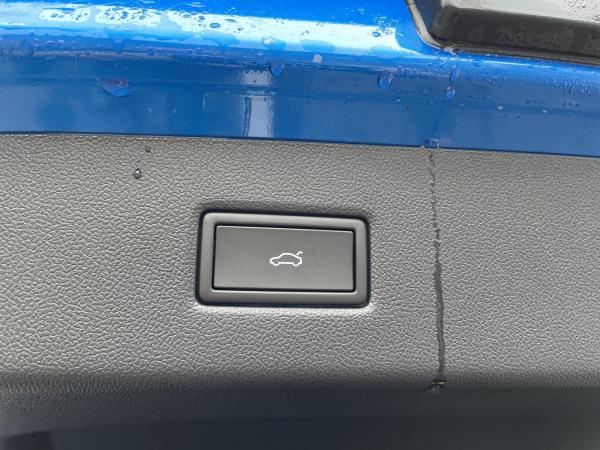 Ford Explorer RWD BEV * Sofort Verfügbar *