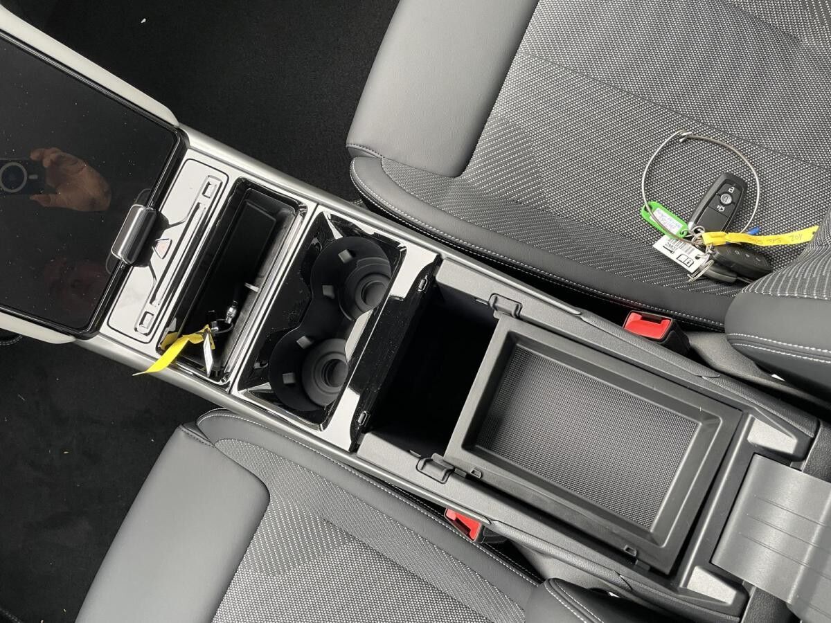 Ford Explorer RWD BEV * Sofort Verfügbar *