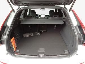 Volvo XC60 Crystal- White! Lagom! XC60 T6 Plug-in H AWD Plus Black Edition Auto