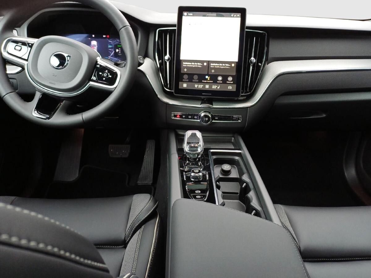 Volvo XC60 Crystal- White! Lagom! XC60 T6 Plug-in H AWD Plus Black Edition Auto