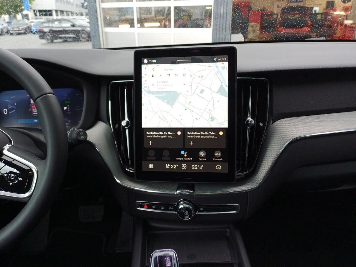 Volvo XC60 Crystal- White! Lagom! XC60 T6 Plug-in H AWD Plus Black Edition Auto