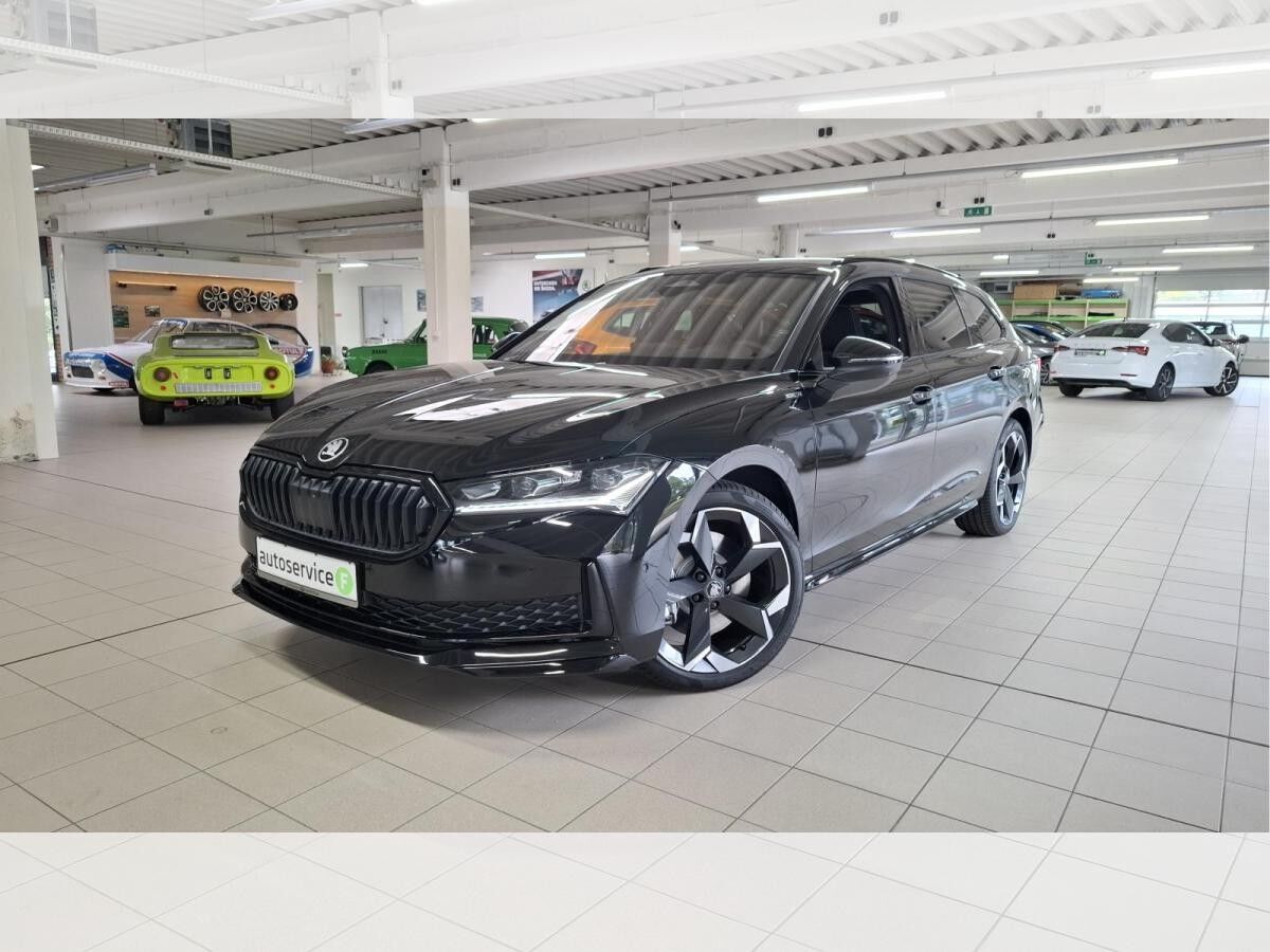Skoda Superb Combi 193 PS Sportline 4x4 AHK Navi