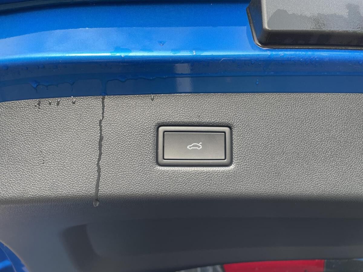 Ford Explorer Premium * Sofort Verfügbar *