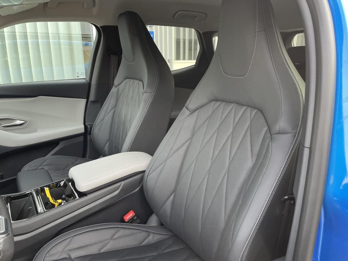 Ford Explorer Premium * Sofort Verfügbar *