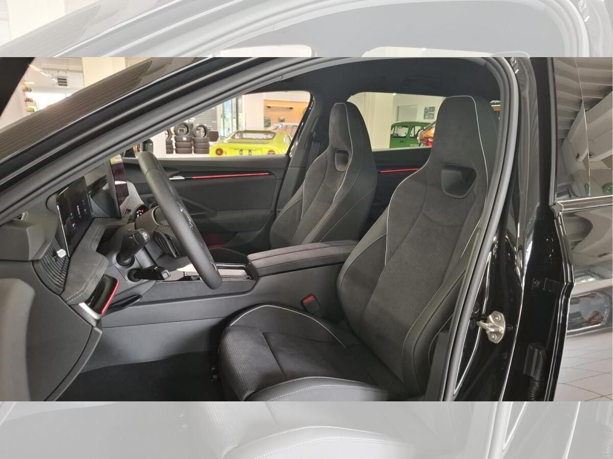 Skoda Superb Combi 193 PS Sportline 4x4 AHK Navi