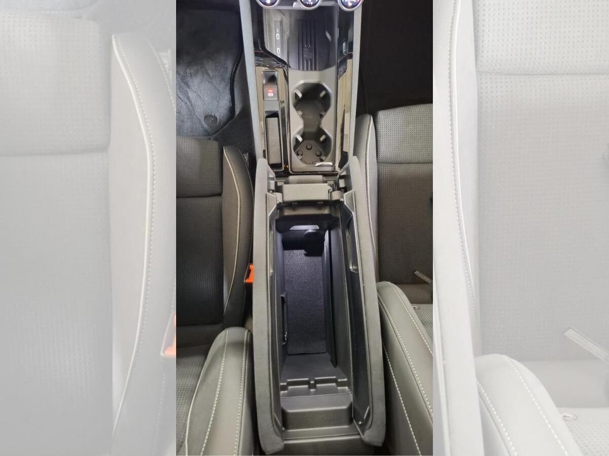 Skoda Superb Combi 193 PS Sportline 4x4 AHK Navi