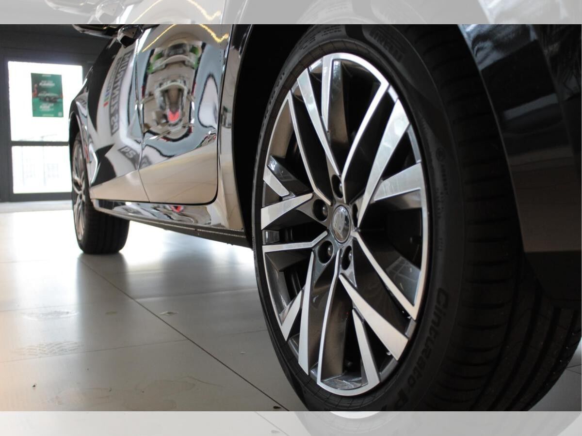 Skoda Octavia Combi Tour 2,0 TDI 110 kW 7-Gang-DSG