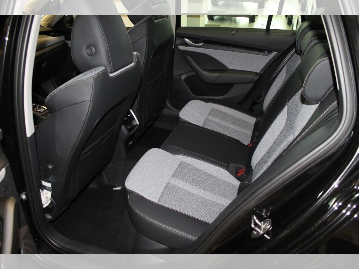 Skoda Octavia Combi Tour 2,0 TDI 110 kW 7-Gang-DSG